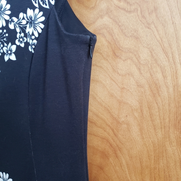 London Style Collection Sheath Dress - Picture 4 of 5